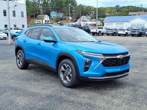 New 2025 Chevrolet Trax LT w/ LT Convenience Package image 1