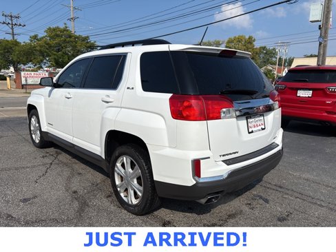 Used 2017 GMC Terrain SLE w/ Convenience Package image 5