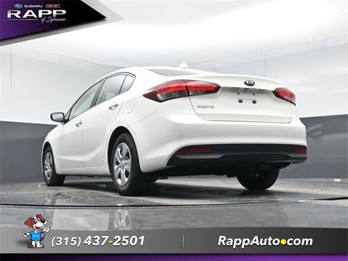 Used 2017 Kia Forte LX image 25