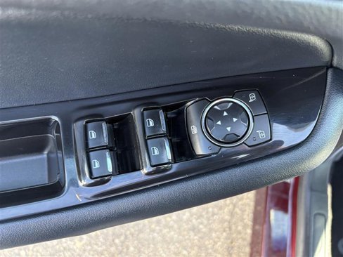 Used 2018 Ford Edge SEL w/ Equipment Group 201A image 10