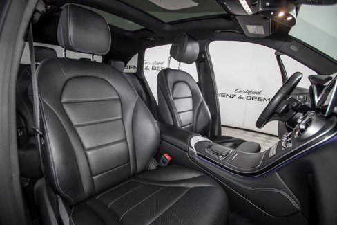Used 2020 Mercedes-Benz GLC 300 4MATIC image 33
