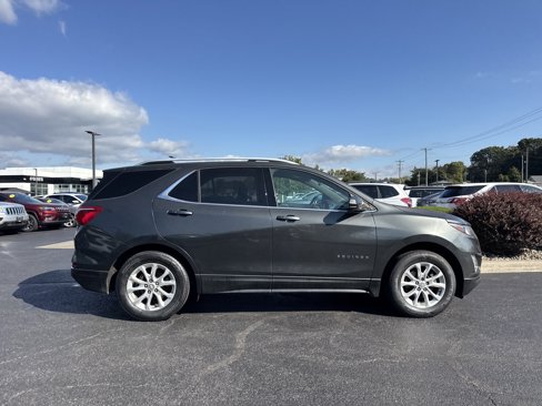 Used 2018 Chevrolet Equinox LT w/ Sun & Infotainment Package image 4