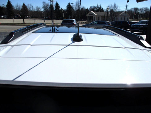 Used 2021 Chevrolet TrailBlazer ACTIV w/ Sun and Liftgate Package image 9