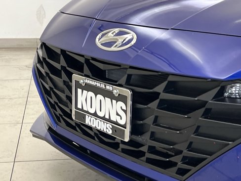 Used 2023 Hyundai Elantra SE image 26