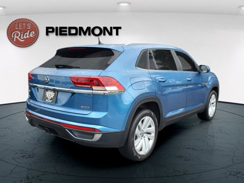 Used 2020 Volkswagen Atlas Cross Sport SE w/ Panoramic Sunroof Package image 6