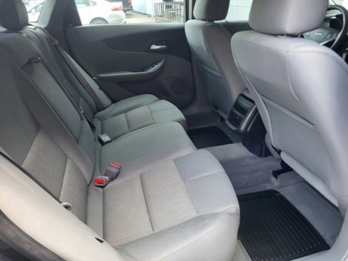 Used 2014 Chevrolet Impala LS w/ LS Convenience Package image 20