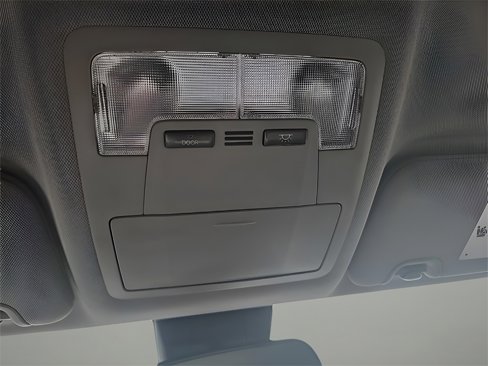 Used 2017 Toyota Highlander Plus image 54