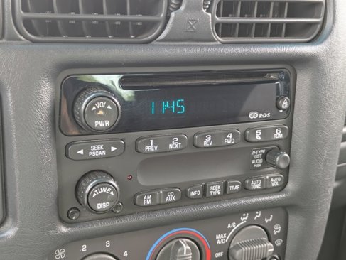 Used 2003 Chevrolet Blazer LS w/ Preferred Equipment Group image 17