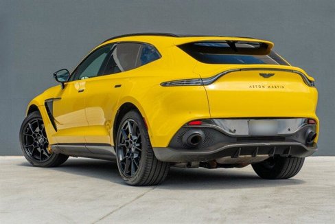 Used 2021 Aston Martin DBX image 8