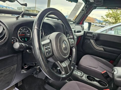 Used 2013 Jeep Wrangler Unlimited Sport image 22
