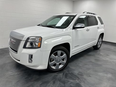Used 2015 GMC Terrain Denali image 1