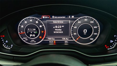Used 2017 Audi A4 2.0T Prestige w/ Prestige Package image 18