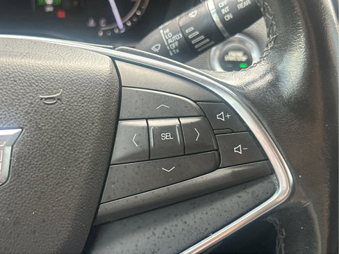 Used 2018 Cadillac XT5 Premium Luxury image 27