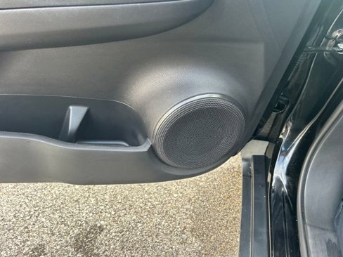 Used 2024 Nissan Kicks SV image 30