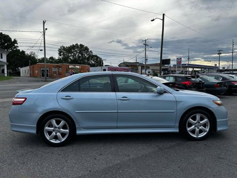 Used 2007 Toyota Camry SE image 4