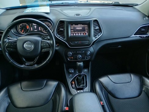 Used 2020 Jeep Cherokee Latitude Plus image 15