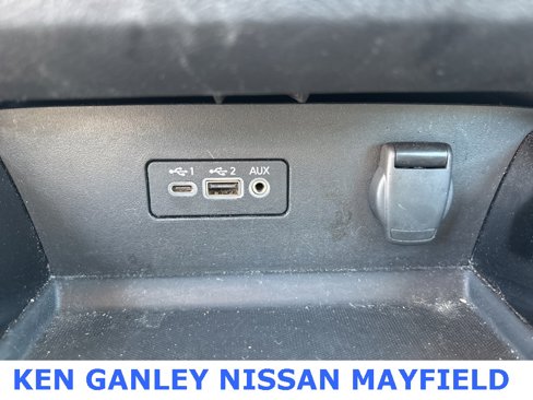 Used 2023 Nissan Altima 2.5 SV image 14