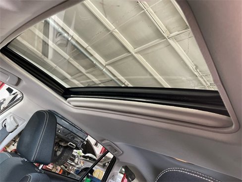 Used 2013 Toyota RAV4 XLE image 21