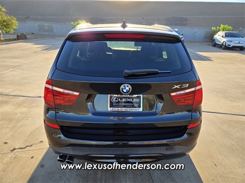 Used 2017 BMW X3 sDrive28i image 6