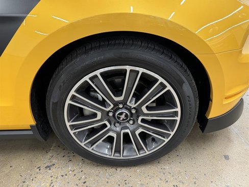 Used 2011 Ford Mustang GT Premium w/ GT Coupe Accessory Pkg 1 image 19