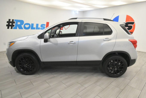 Used 2021 Chevrolet Trax LT w/ Sport Edition image 2