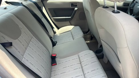 Used 2008 Ford Focus SE image 14
