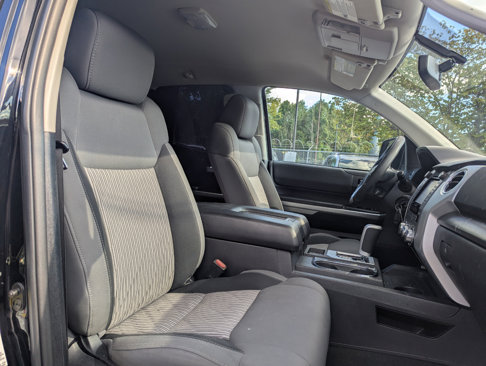Used 2014 Toyota Tundra SR5 w/ SR5 Upgrade Package image 24