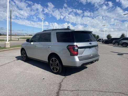 Used 2019 Ford Expedition Limited w/ Equipment Group 303A image 6