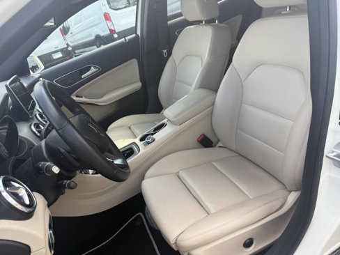 Used 2017 Mercedes-Benz GLA 250 image 9