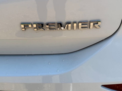 Used 2020 Chevrolet Equinox Premier image 9