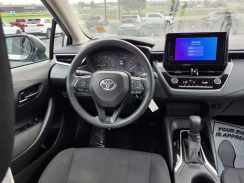 Used 2023 Toyota Corolla LE image 13