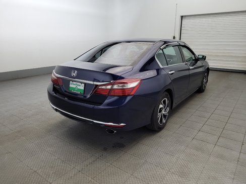 Used 2017 Honda Accord LX image 9