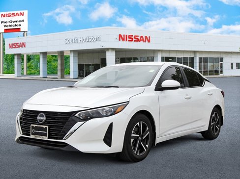 Used 2024 Nissan Sentra SV image 2