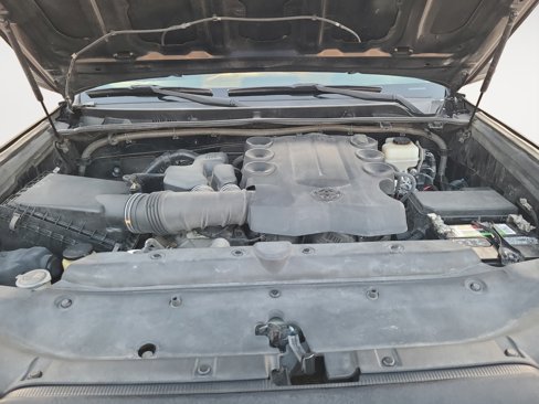 Used 2014 Toyota 4Runner SR5 image 29
