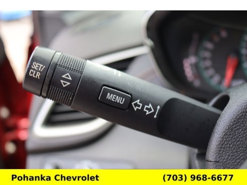 Used 2019 Chevrolet Trax LT w/ Sun & Sound Package image 15
