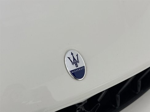 Used 2023 Maserati Levante Modena image 33