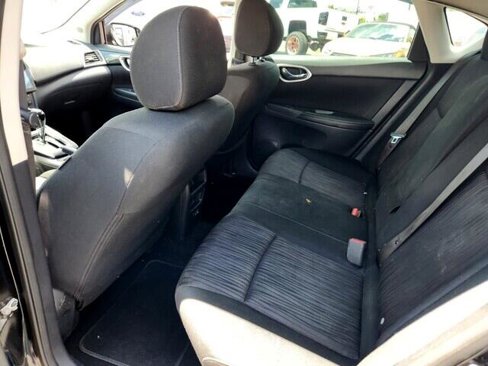 Used 2019 Nissan Sentra SV image 12