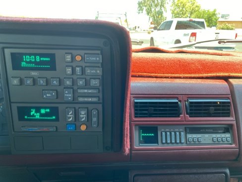 Used 1990 Chevrolet Silverado 1500 4x4 Extended Cab image 22
