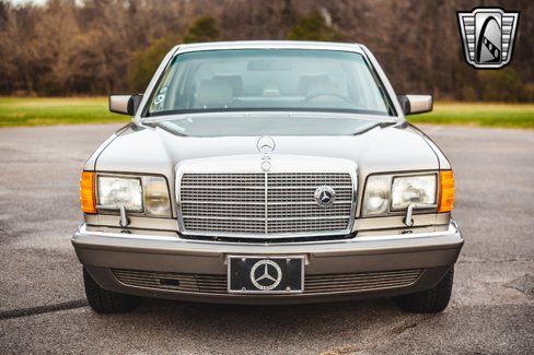 Used 1987 Mercedes-Benz 420 SEL image 10