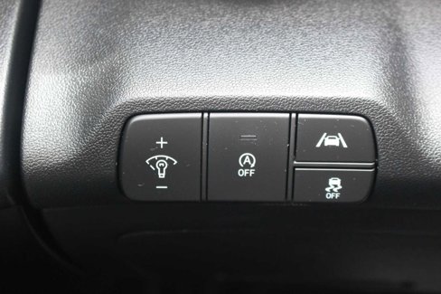 Used 2023 Hyundai Elantra SE image 24