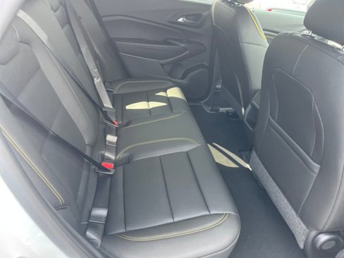 New 2025 Chevrolet Trax ACTIV image 26