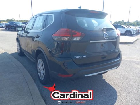 Used 2017 Nissan Rogue S image 10