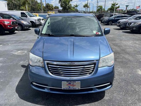 Used 2012 Chrysler Town & Country Touring w/ Entertainment Group #1 image 3