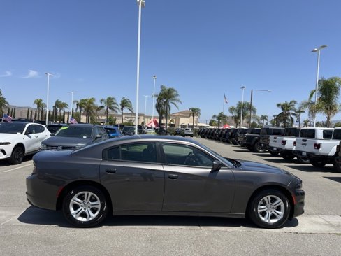 Certified 2022 Dodge Charger SXT image 9