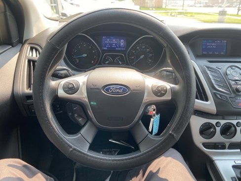 Used 2014 Ford Focus SE image 10