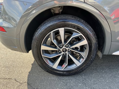 Certified 2023 Audi Q5 2.0T Premium Plus w/ Premium Plus Package image 9