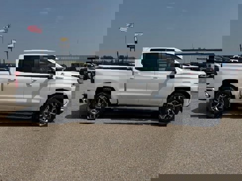 Used 2020 Chevrolet Silverado 1500 RST image 8