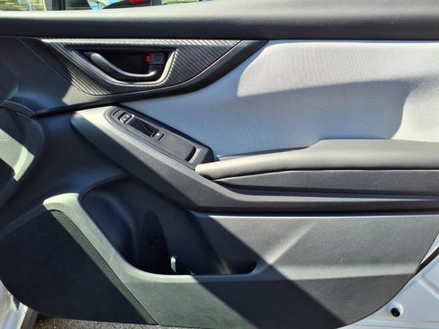 Certified 2023 Subaru Crosstrek 2.0i Premium image 5