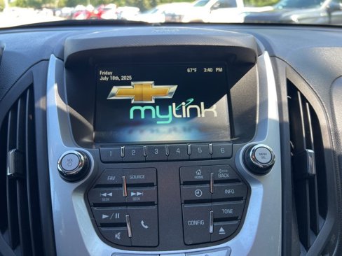 Used 2015 Chevrolet Equinox LT w/ Driver Convenience Package image 13