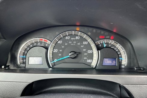 Used 2012 Toyota Camry SE image 16